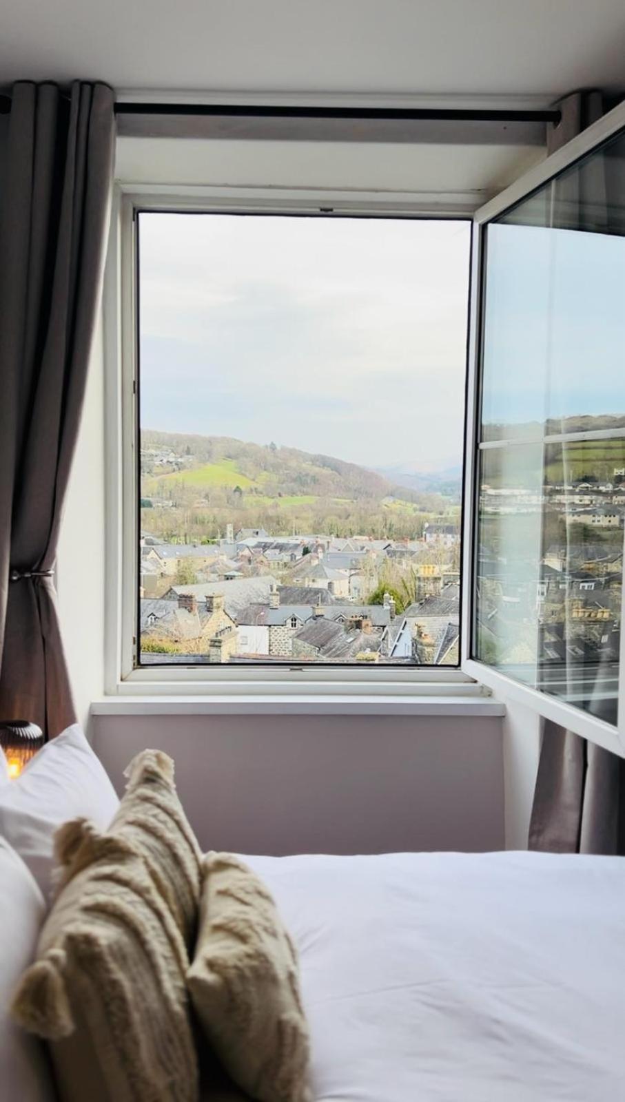 Dolgellau Grand Heights Apt Buitenkant foto